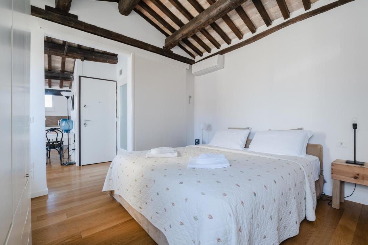 San Marco Vista Sui Tetti Veneziani Apartment Esterno foto